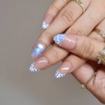 Blue Daisy - Image 4
