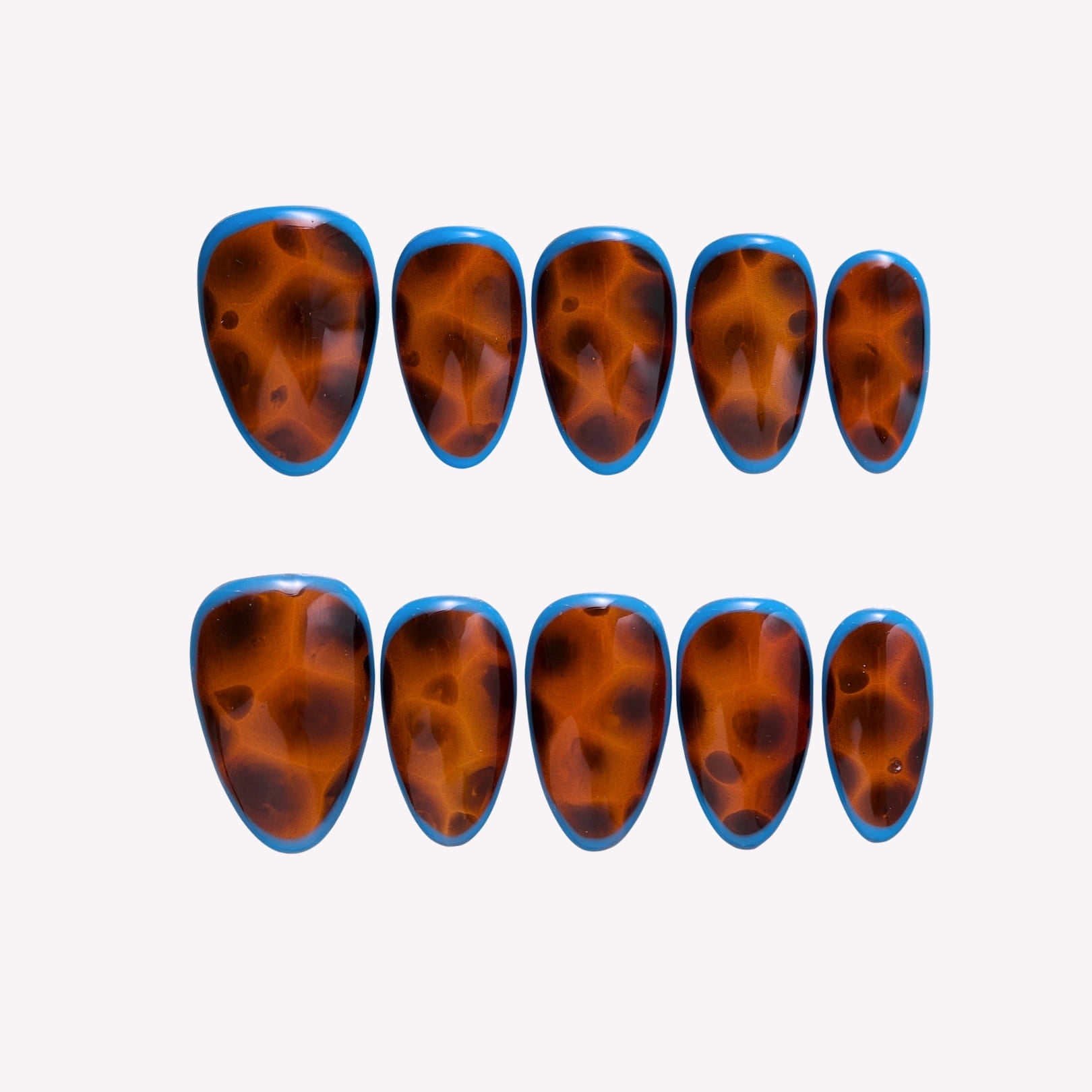 ChillyMornings-ErsaNailsPressOnNails_1 Chilly Mornings - Image 1