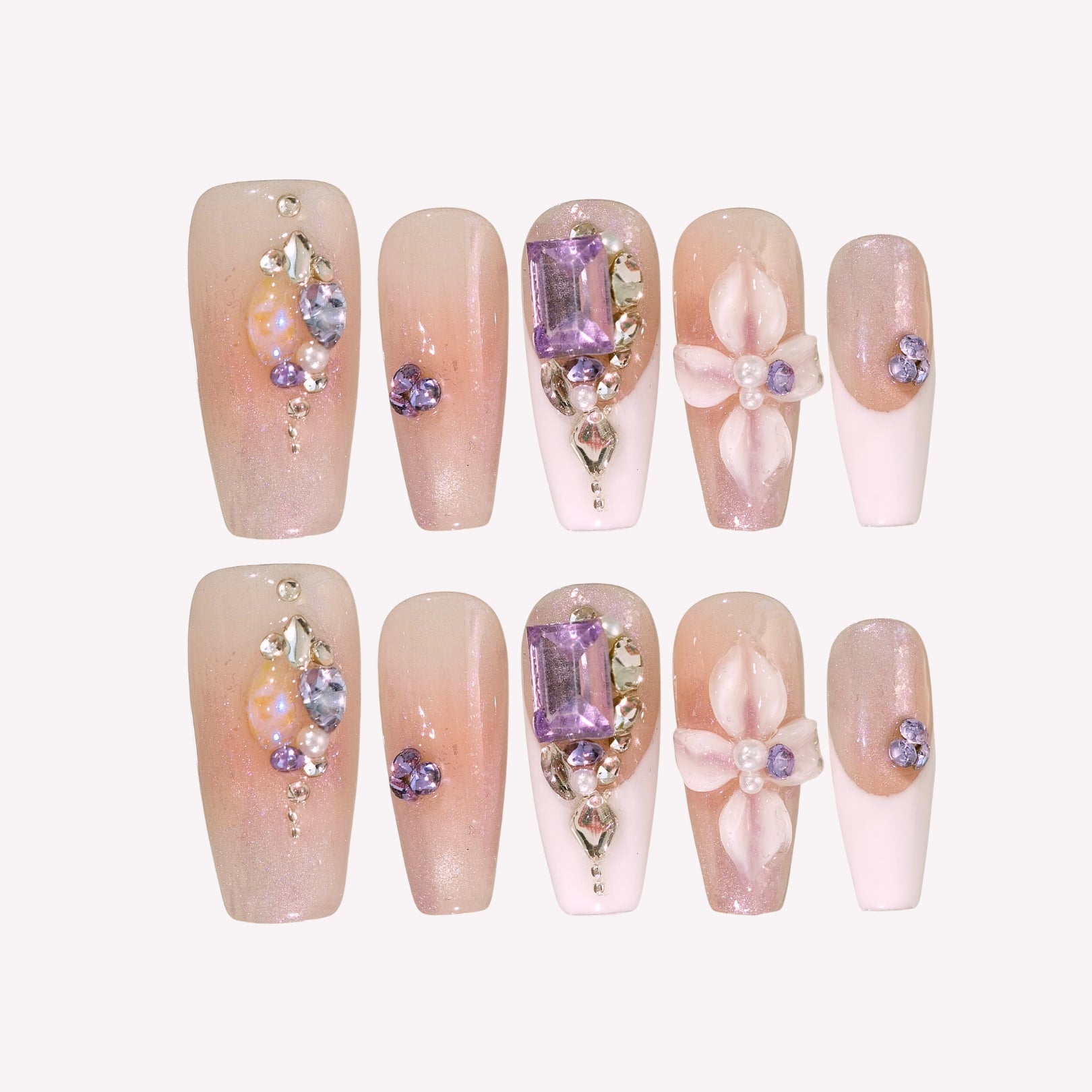 Fleur_Amor_-_ErsaNails_PressOnNails_0 Fleur Amor - Image 1