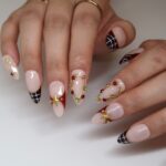 Gilded Tartan - Image 5