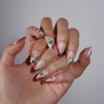 Holly Jolly - Image 4