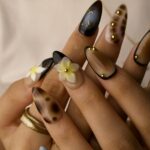 Rebel Bloom - Image 7